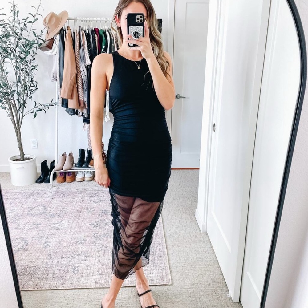 Lovers + Friends Black Sleeveless Ruched Bodycon Midi Dress Small
